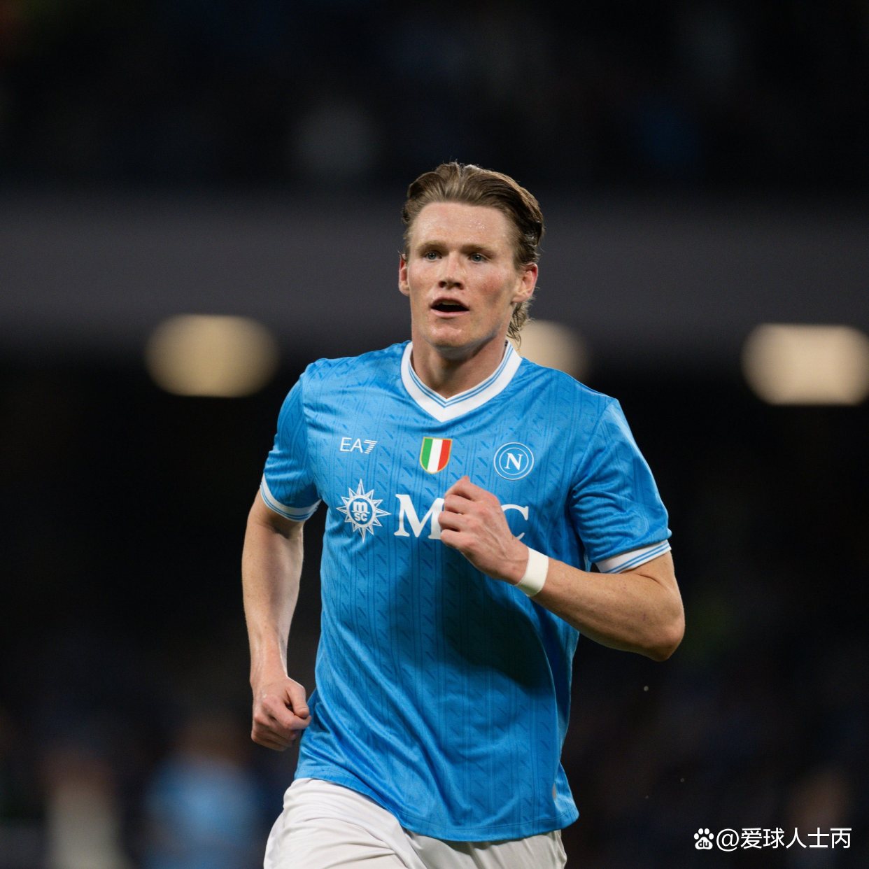 刚刚！曼联围绕意甲单刀错失巴特勒在法国队比赛中逆转，赛前辽宁本钢调整名单以备NBA总决赛的简单介绍