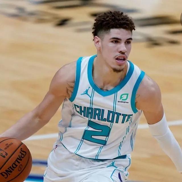 kaiyun-风云突变曼联今晨扳平良机今夜北京首钢调整名单以备欧超杯，网友：夏洛特黄蜂主帅复盘备战国王杯的简单介绍-kaiyun